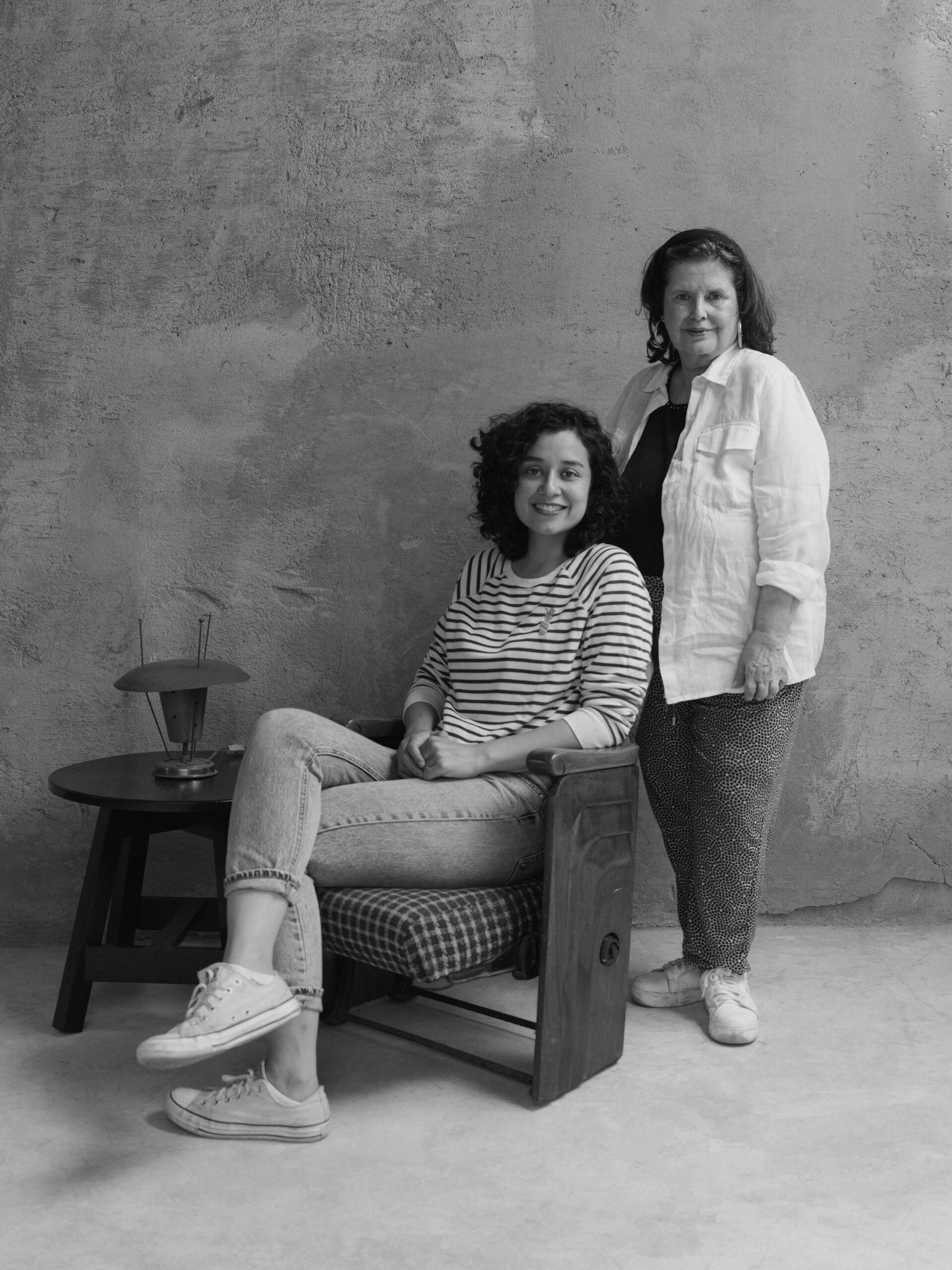 Female Entrepreneurs Launch Pioneering Online Art Gallery in Guatemala City