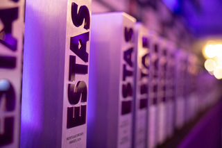 Emoov.co.uk Wins National Award at the 21st ESTAS Awards